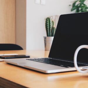 office, desk, business-925806.jpg